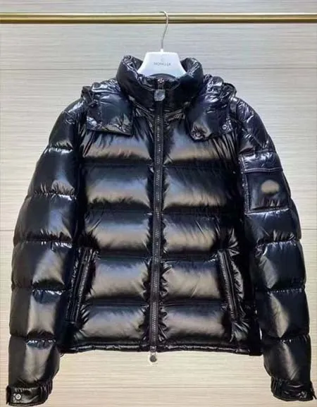 2023 winter Trendy warm short down jacket men's