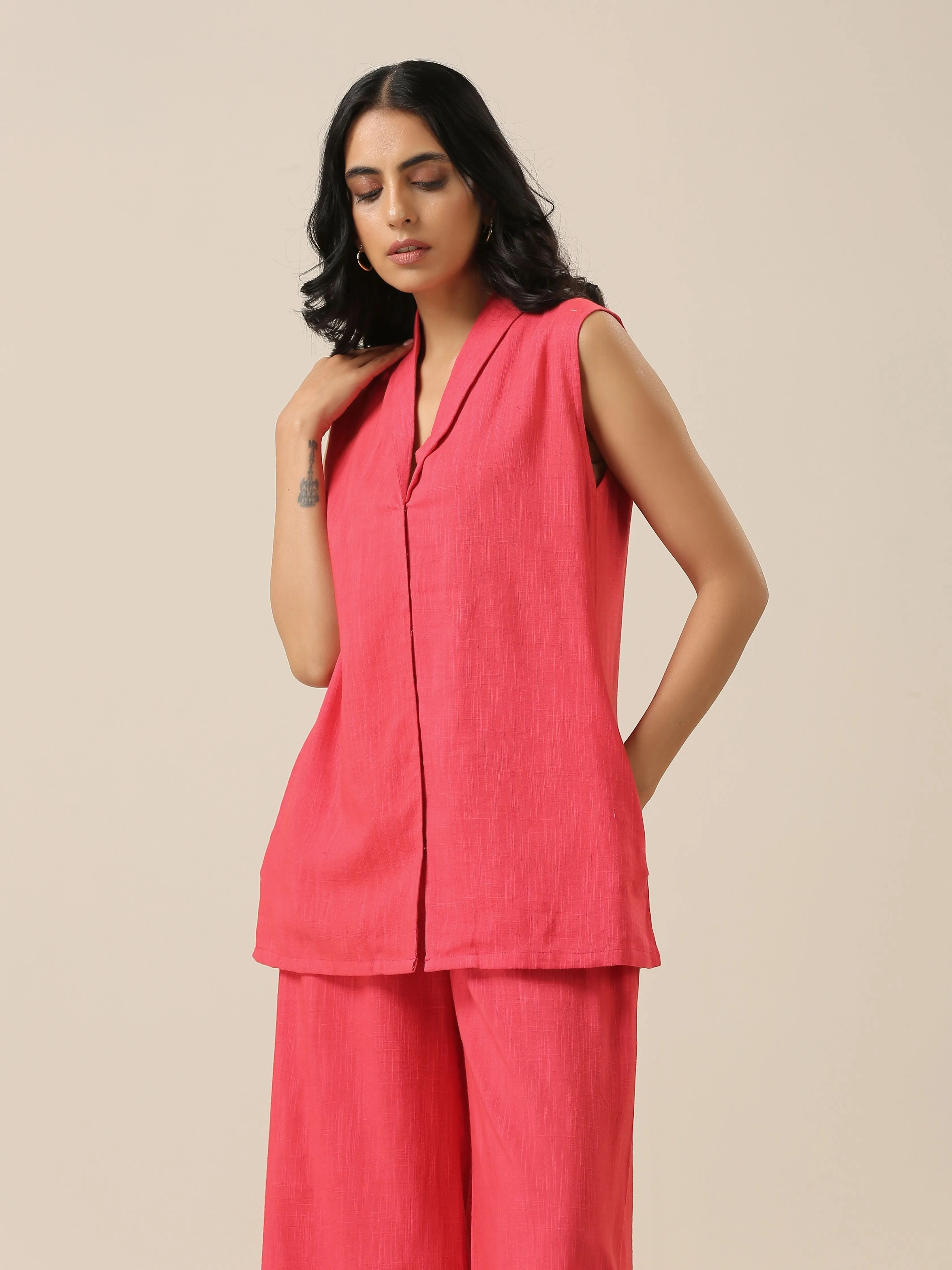 Bright Pink Slub Texture Sleevesless Jacket Pant Set