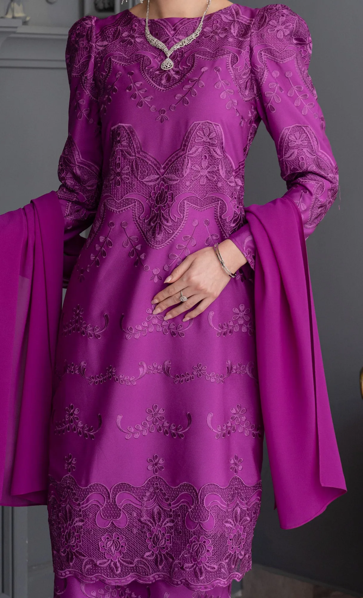 Debonair Kurung in Bright Violet