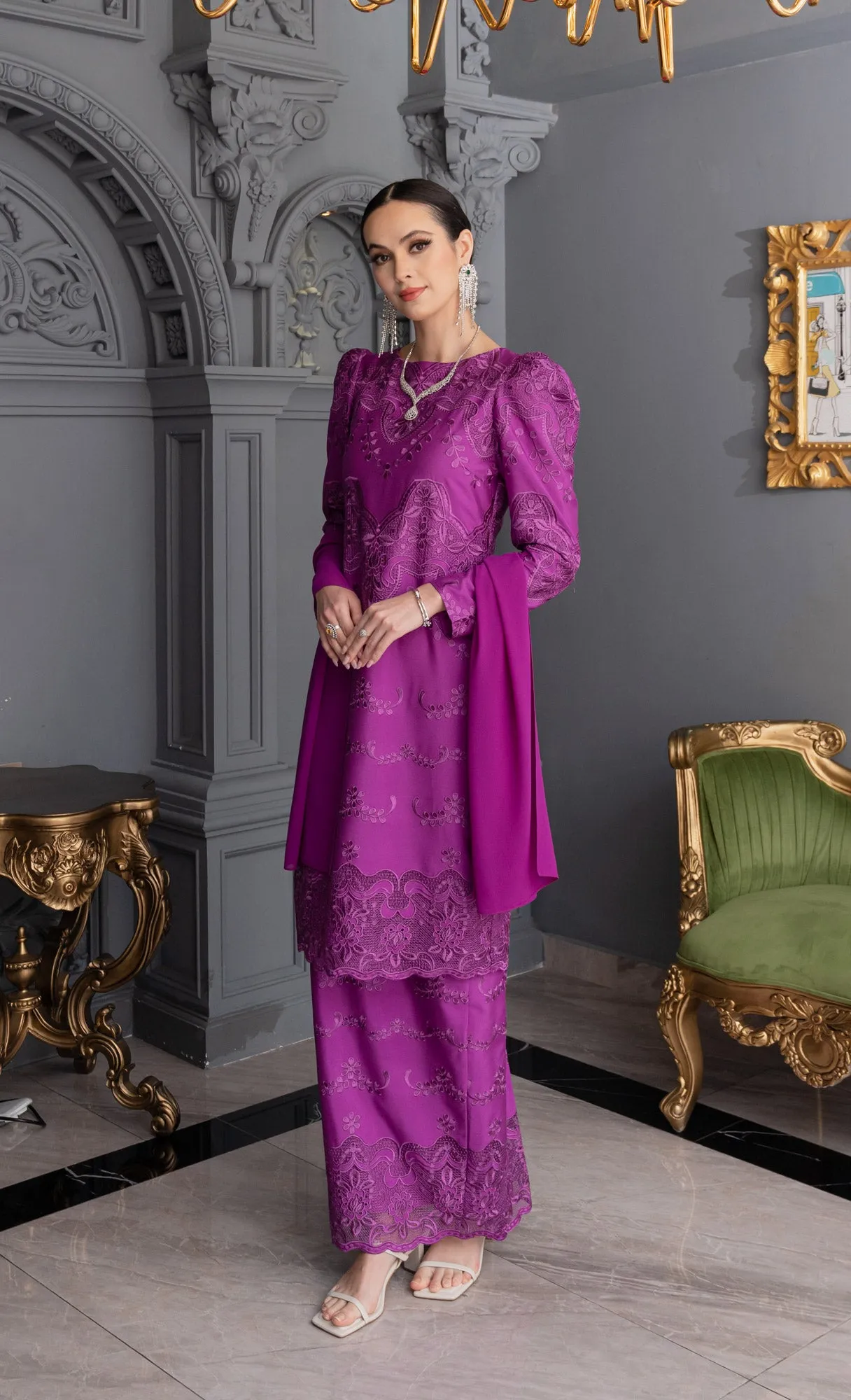 Debonair Kurung in Bright Violet