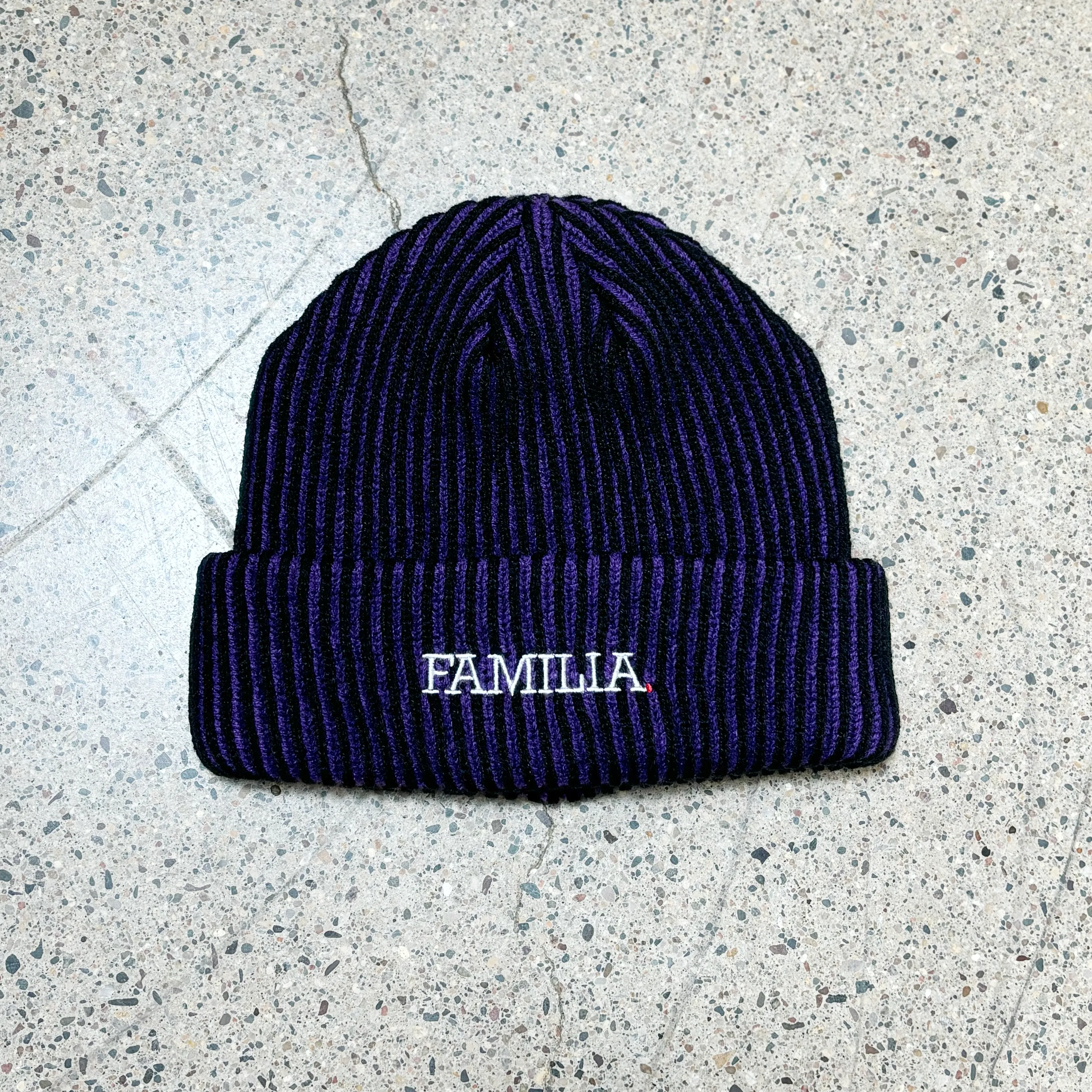 FAMILIA TYPE CUFF BEANIE