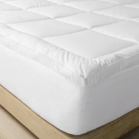 New - King Ultra Loft Down Alternative Mattress Pad - Casaluna