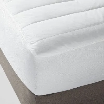 Open Box - Queen Performance Mattress Pad - Threshold