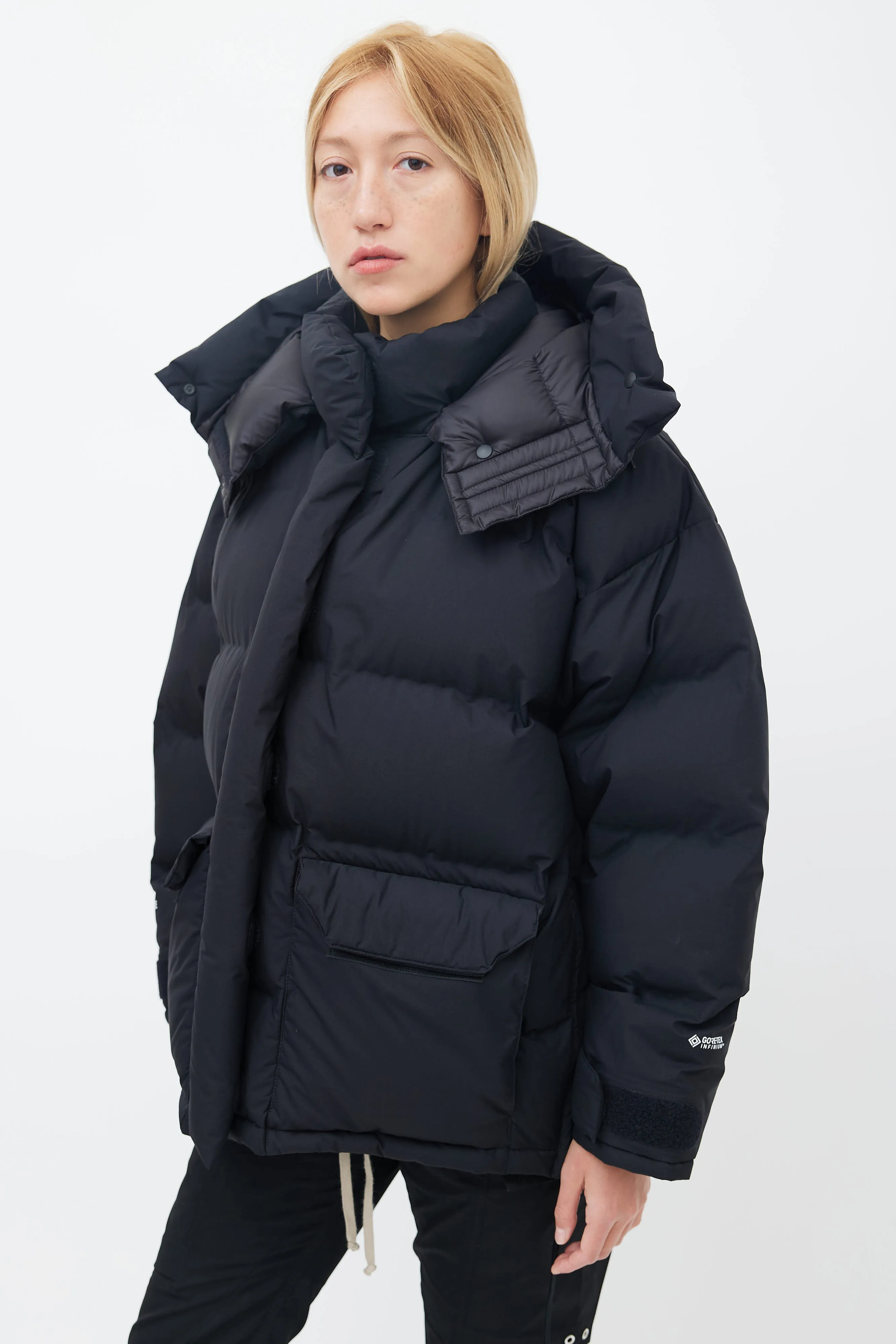 x HYKE FW 2019 Black Hooded Puffer Jacket