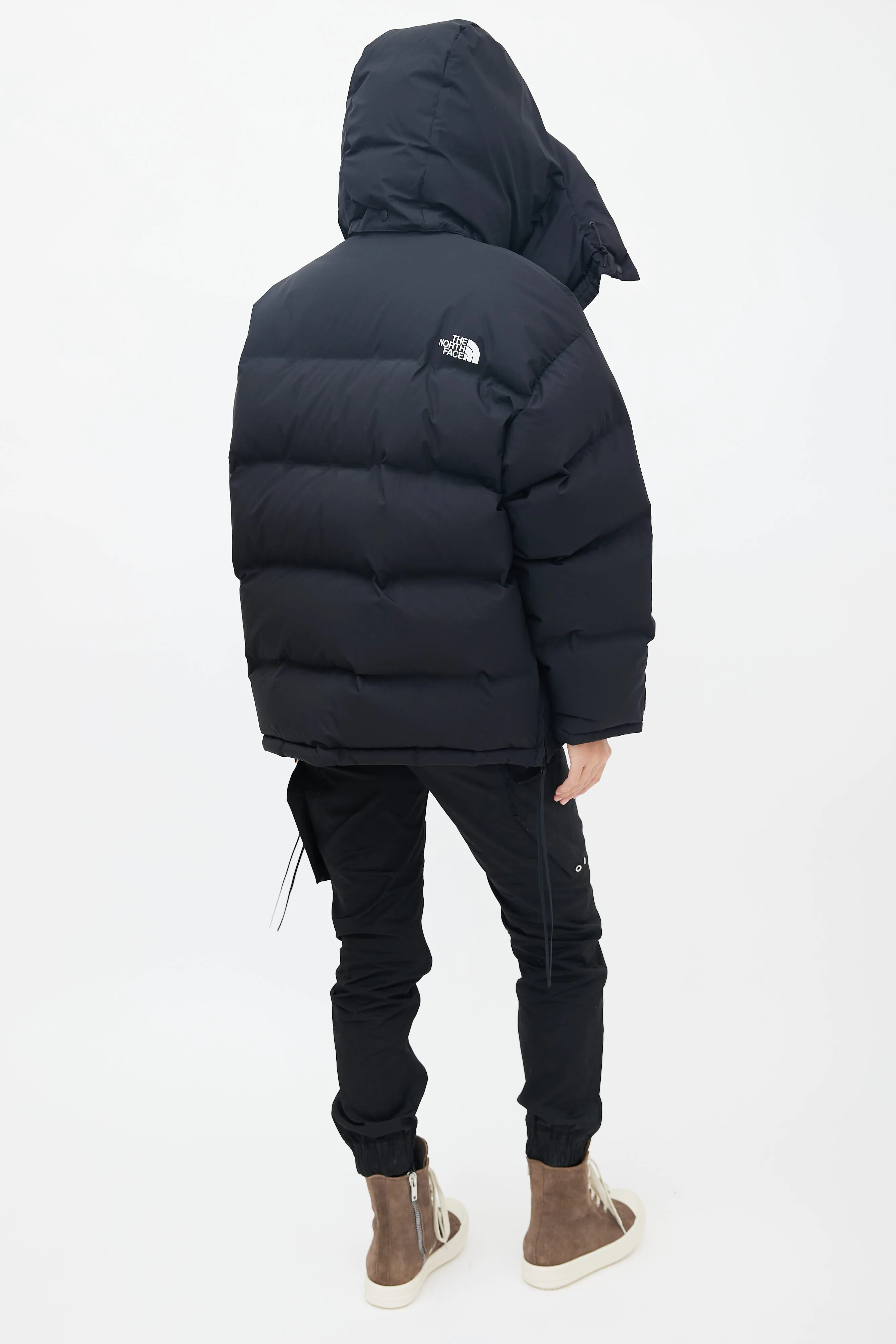 x HYKE FW 2019 Black Hooded Puffer Jacket