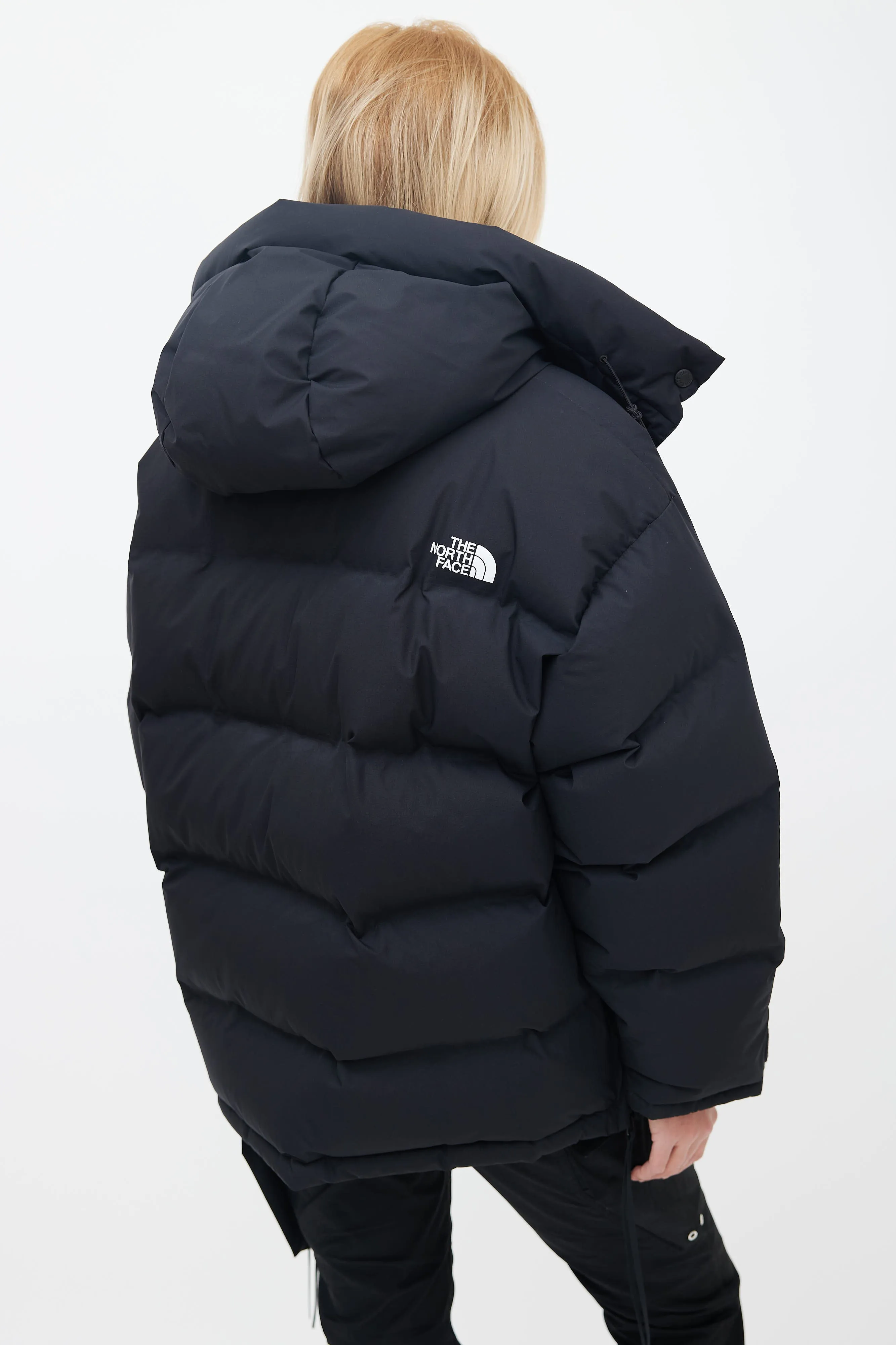 x HYKE FW 2019 Black Hooded Puffer Jacket